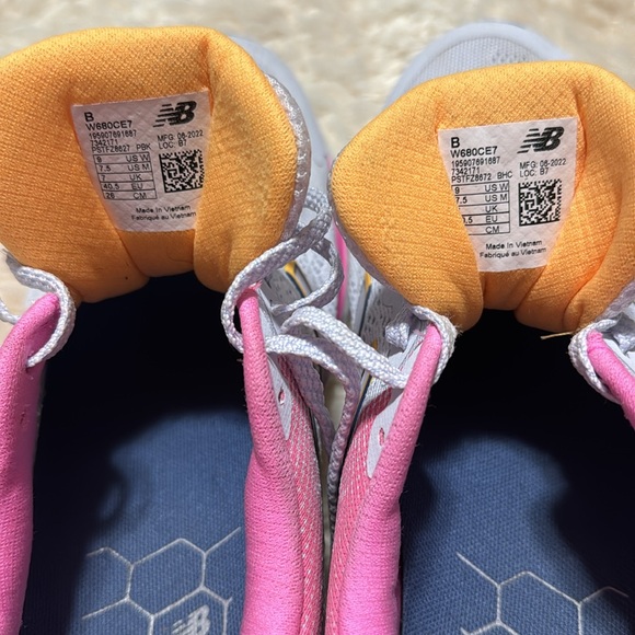 New Balance 680 - Fresh Foam - Pink and White Ladies - Picture 8 of 8